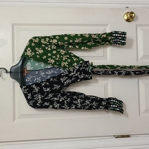 Contrasting floral wrap around shirt size 4
